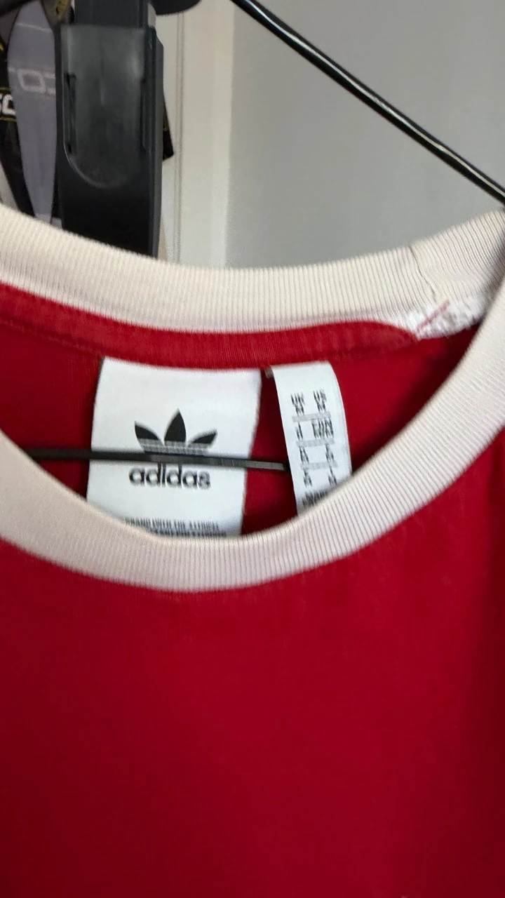 Camiseta Adidas Originals vermelha tamanho P – photo 3